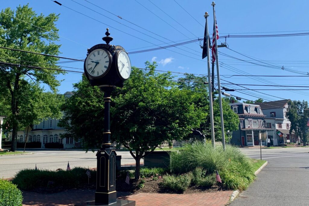 main street, chester, nj clock